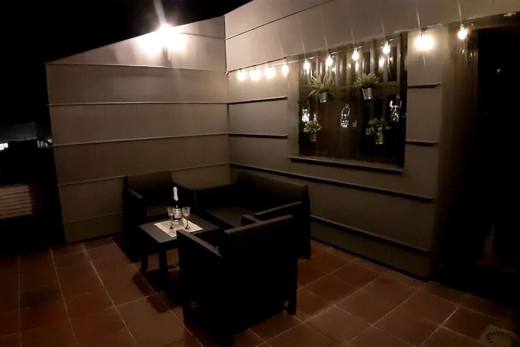 Luxeinburgos Atico Con Vistas Espectacularesアパートメント エクステリア 写真